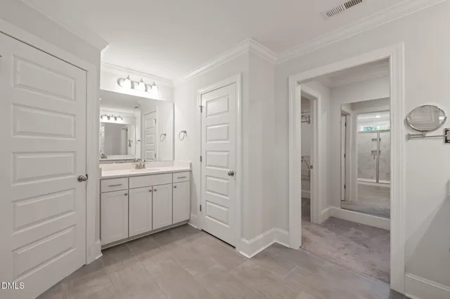 $700,000 | 332 Kings Glen Way, Wake Forest, NC 27587