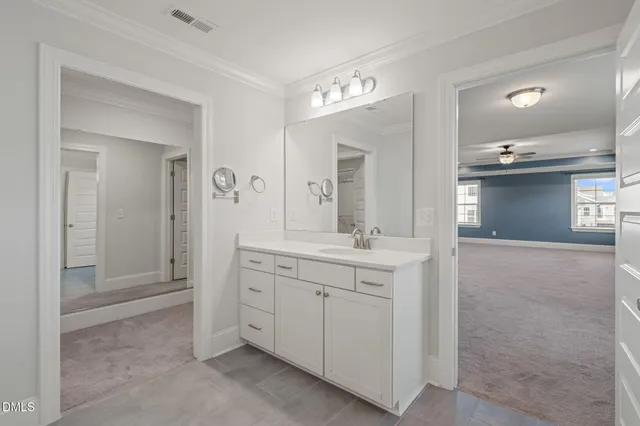 $700,000 | 332 Kings Glen Way, Wake Forest, NC 27587