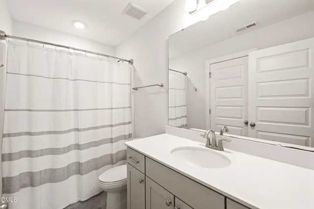 $700,000 | 332 Kings Glen Way, Wake Forest, NC 27587