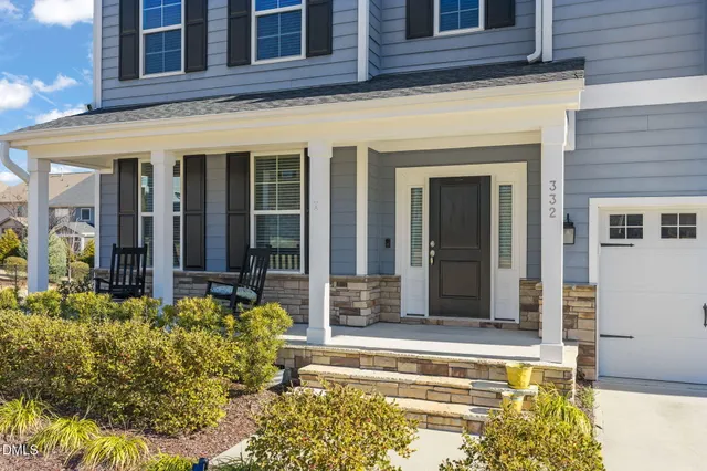 $700,000 | 332 Kings Glen Way, Wake Forest, NC 27587
