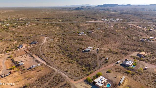 $1,300,000 | 43513 North 261st Avenue, Morristown, AZ 85342