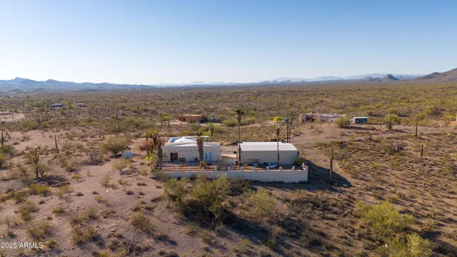 $1,300,000 | 43513 North 261st Avenue, Morristown, AZ 85342