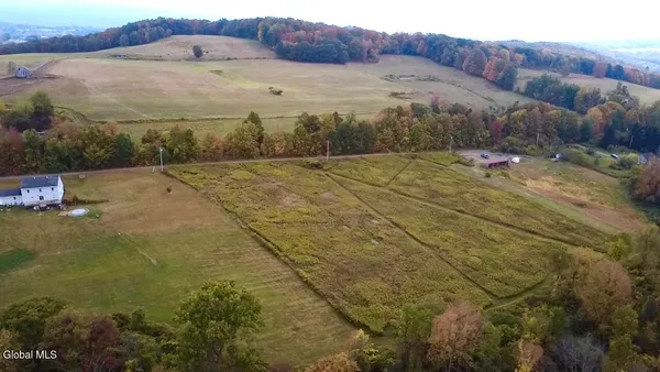 $65,000 | 185 State Line Road, Eagle Bridge, NY 12057