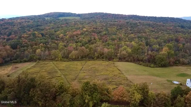 $65,000 | 185 State Line Road, Eagle Bridge, NY 12057