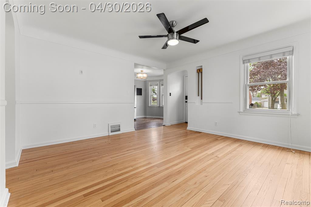 3061 Geneva Street Dearborn, MI 48124 - Photo 6 of 43
