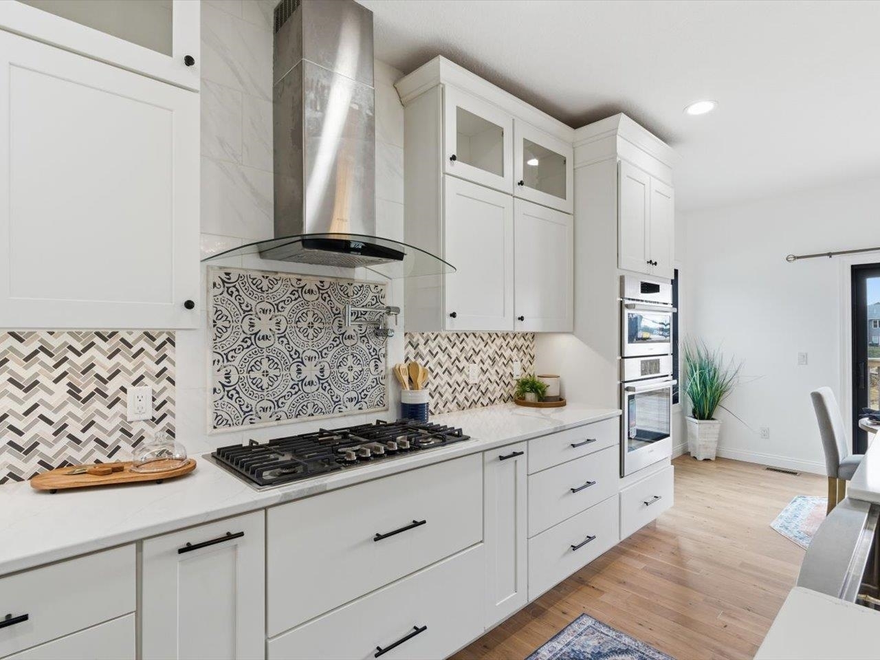 6817 Timber Court Bettendorf, IA 52722 - Photo 15 of 64