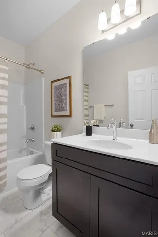 $319,500 | 2337 Fiddlers Close Road, Unit 64 STB, Washington, MO 63090