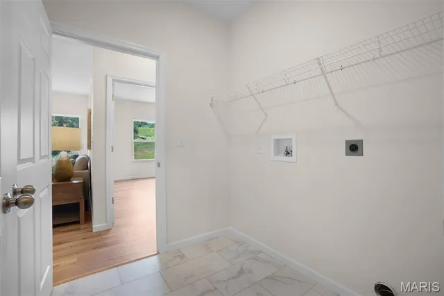 $319,500 | 2337 Fiddlers Close Road, Unit 64 STB, Washington, MO 63090