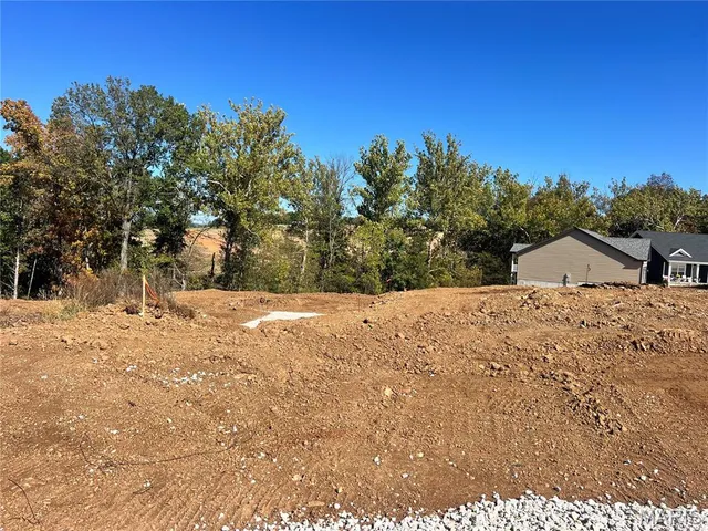 $319,500 | 2337 Fiddlers Close Road, Unit 64 STB, Washington, MO 63090