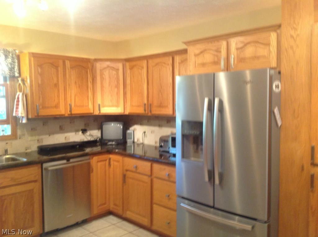 10567 Bartholomew Road Chagrin Falls, OH 44023 - Photo 3 of 22 Gallery Image 3