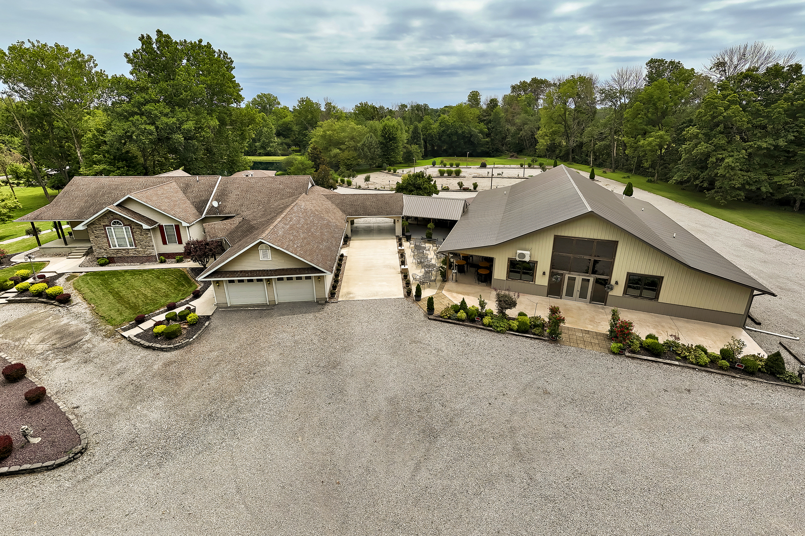 4600 Ava Road Murphysboro, IL 62966 - Photo 1 of 88 Gallery Image 1