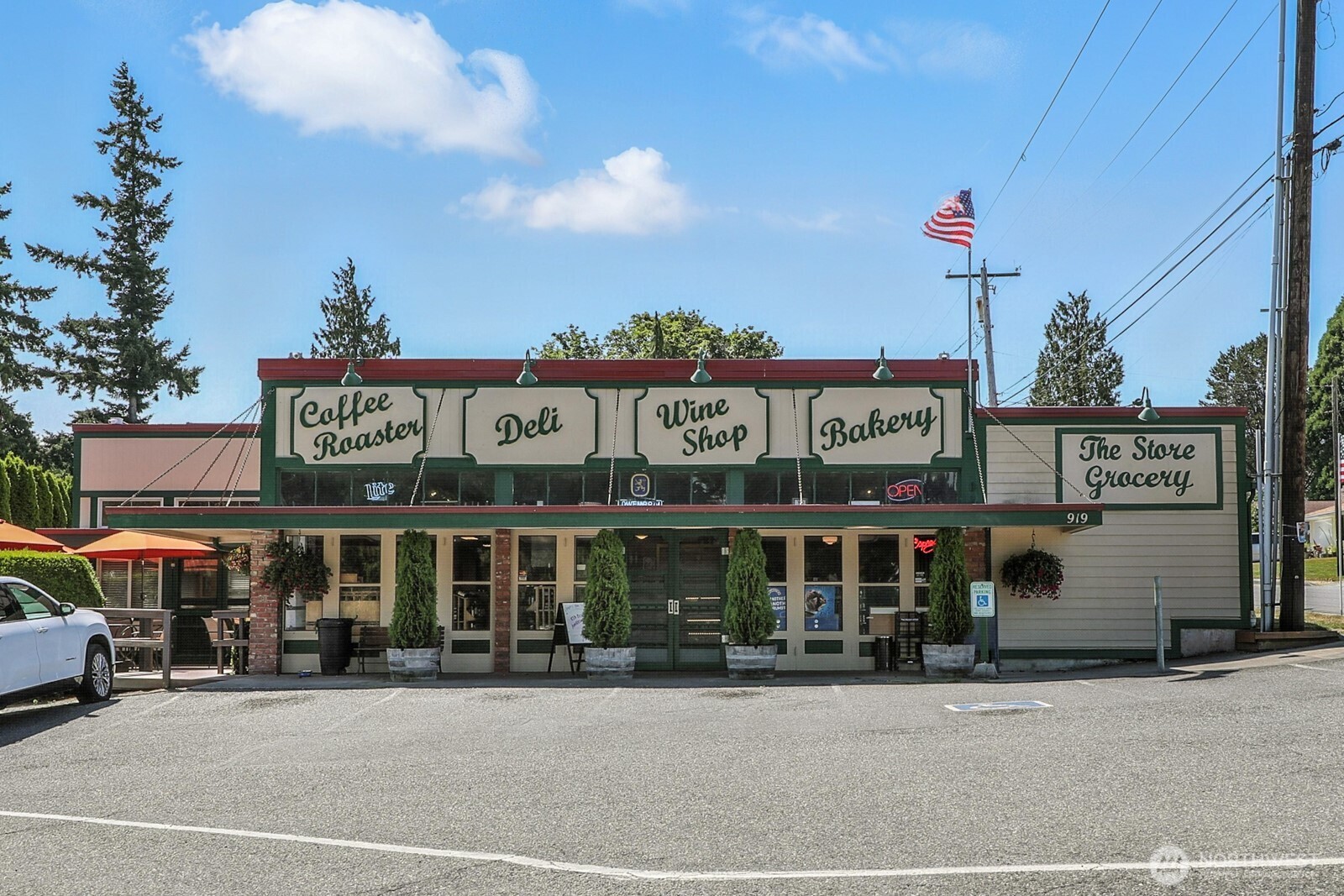 805 36th Street Anacortes, WA 98221 - Photo 27 of 39