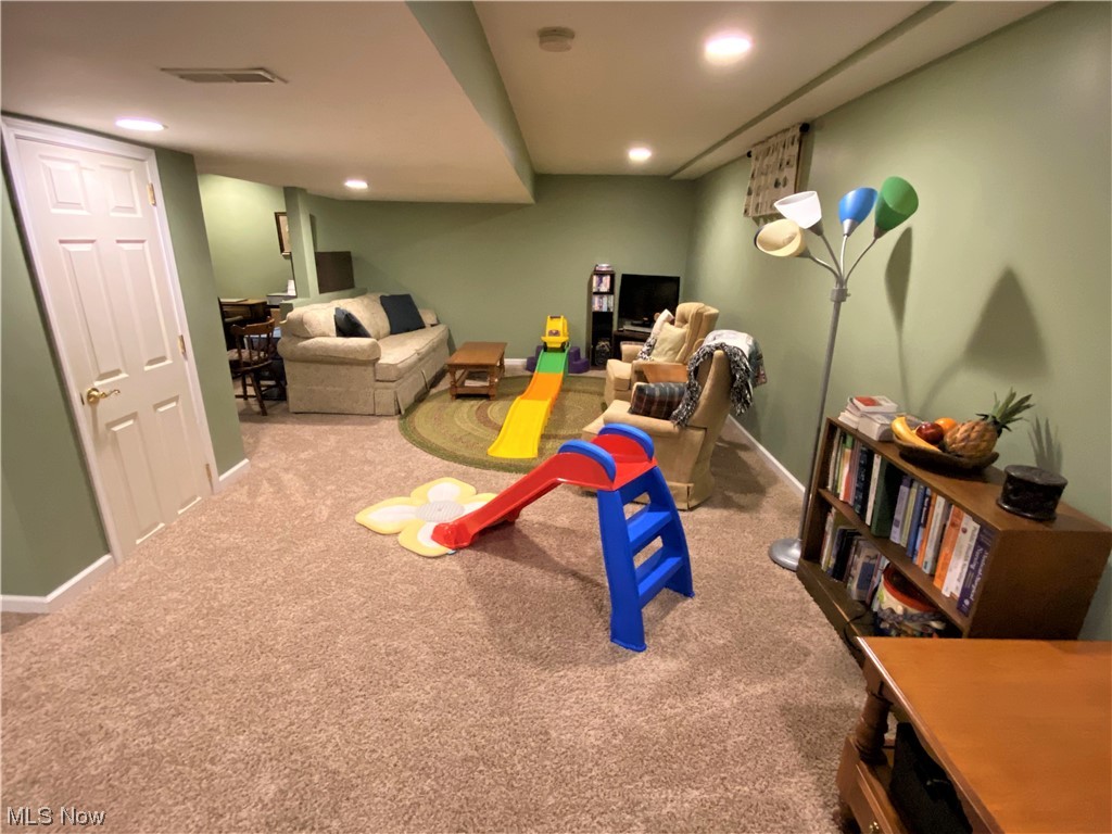 405 Rabbit Run Lane Wellington, OH 44090 - Photo 32 of 35 Gallery Image 32