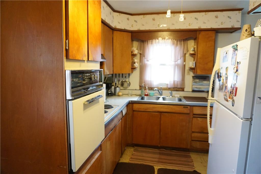 594 Bell Point Road Apollo, PA 15613 - Photo 3 of 15 Gallery Image 3