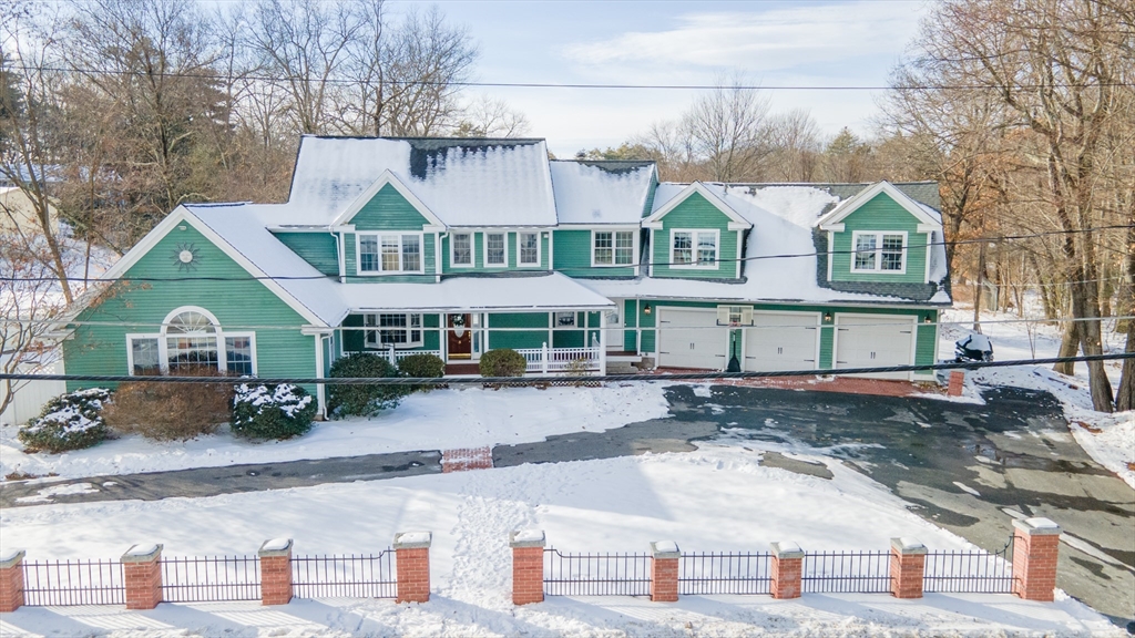3 Woodruff Road Clinton, MA 01510 - Photo 1 of 22 a front view of a house with garden