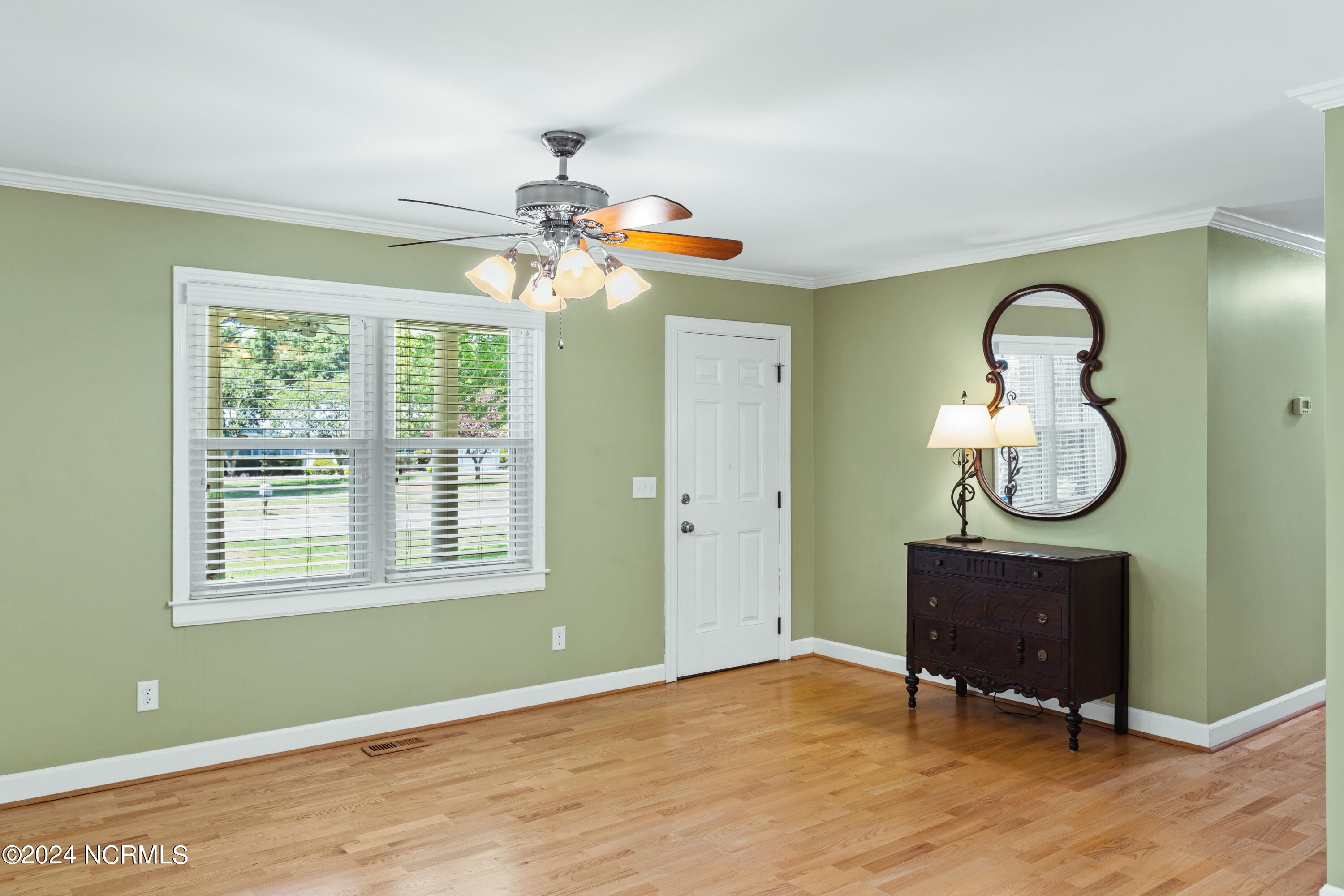 1007 Edgewater Club Road Wilmington, NC 28411 - Photo 12 of 50 011_1007_edgewatger_club_road-11_525