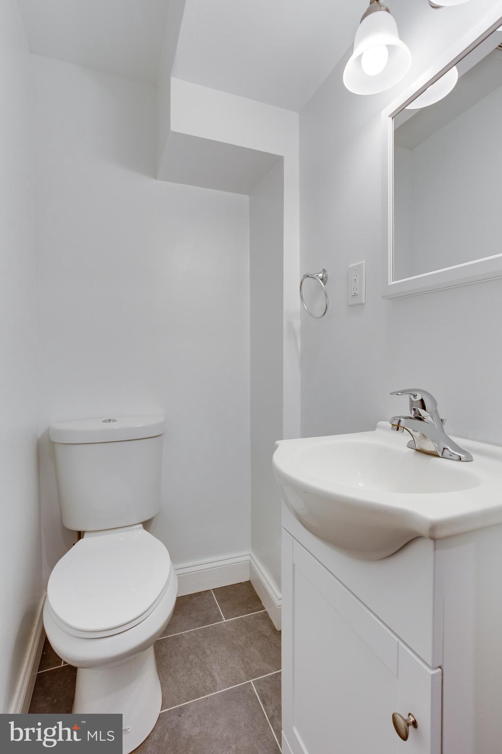 7734 Burnside Road Landover, MD 20785 - Photo 12 of 48