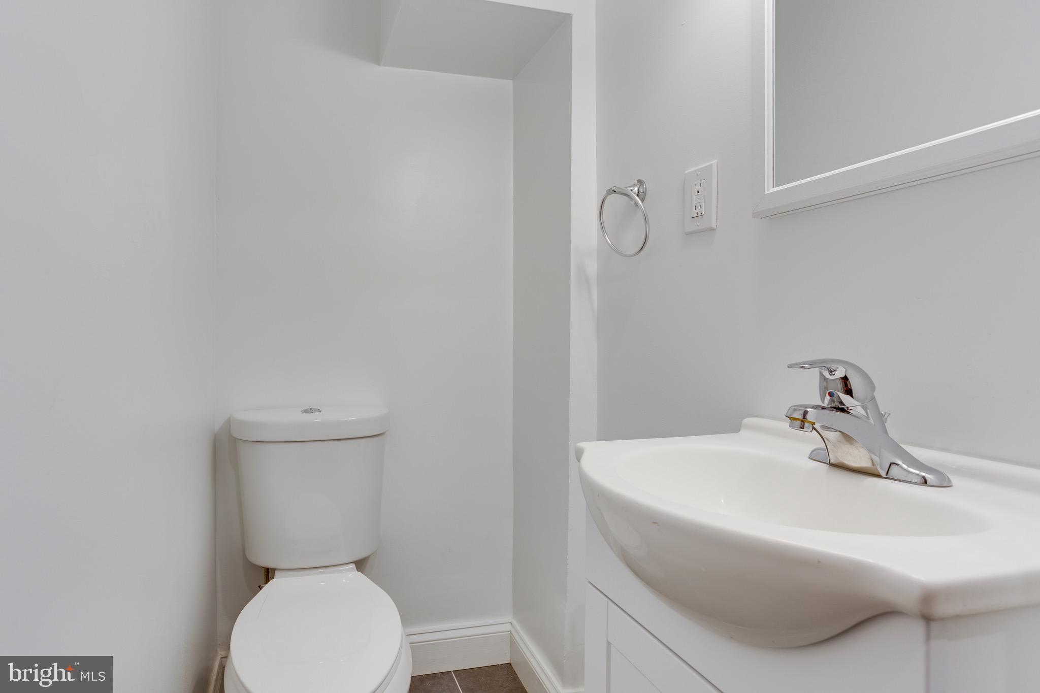 7734 Burnside Road Landover, MD 20785 - Photo 13 of 48
