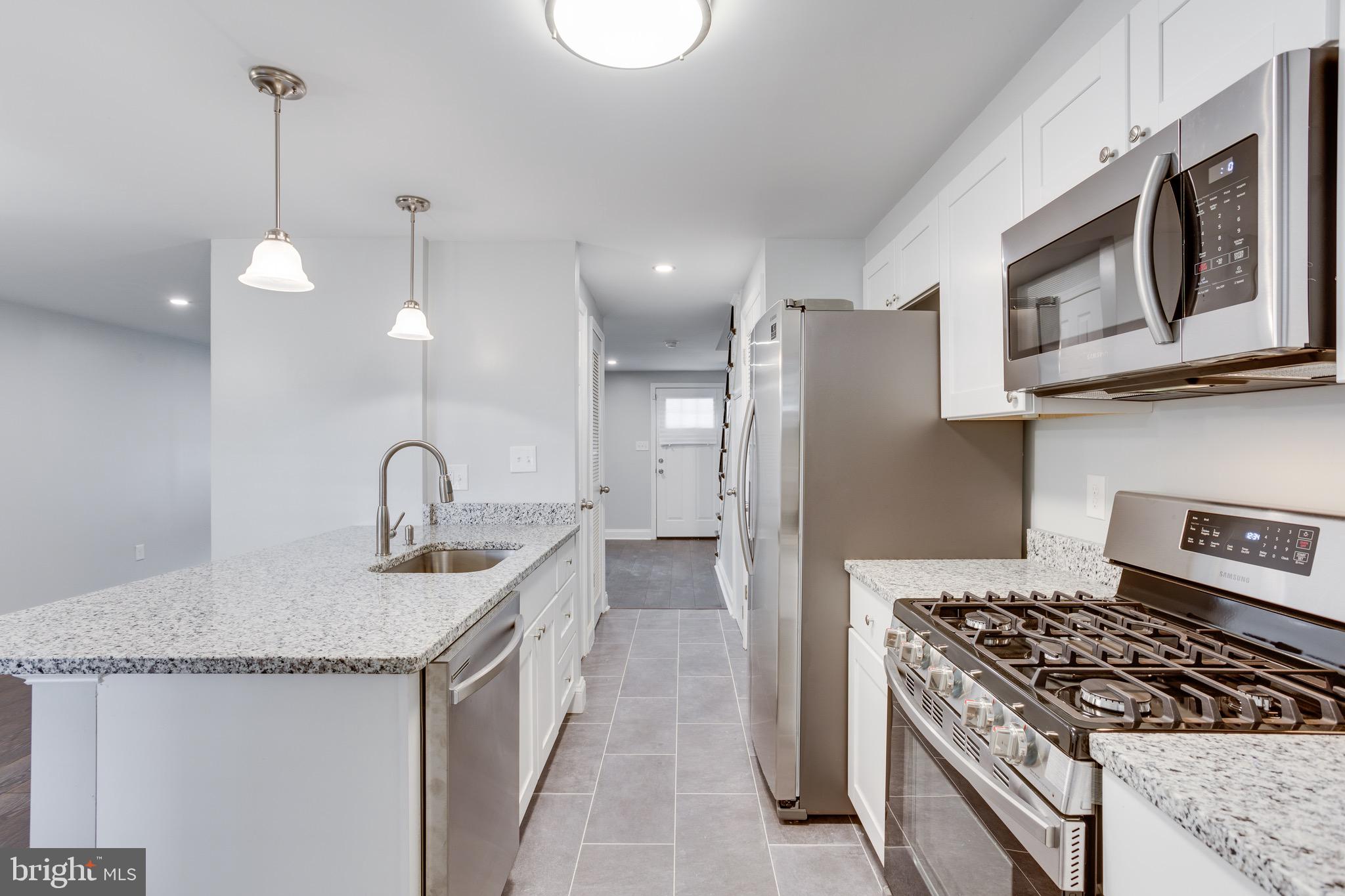 7734 Burnside Road Landover, MD 20785 - Photo 18 of 48