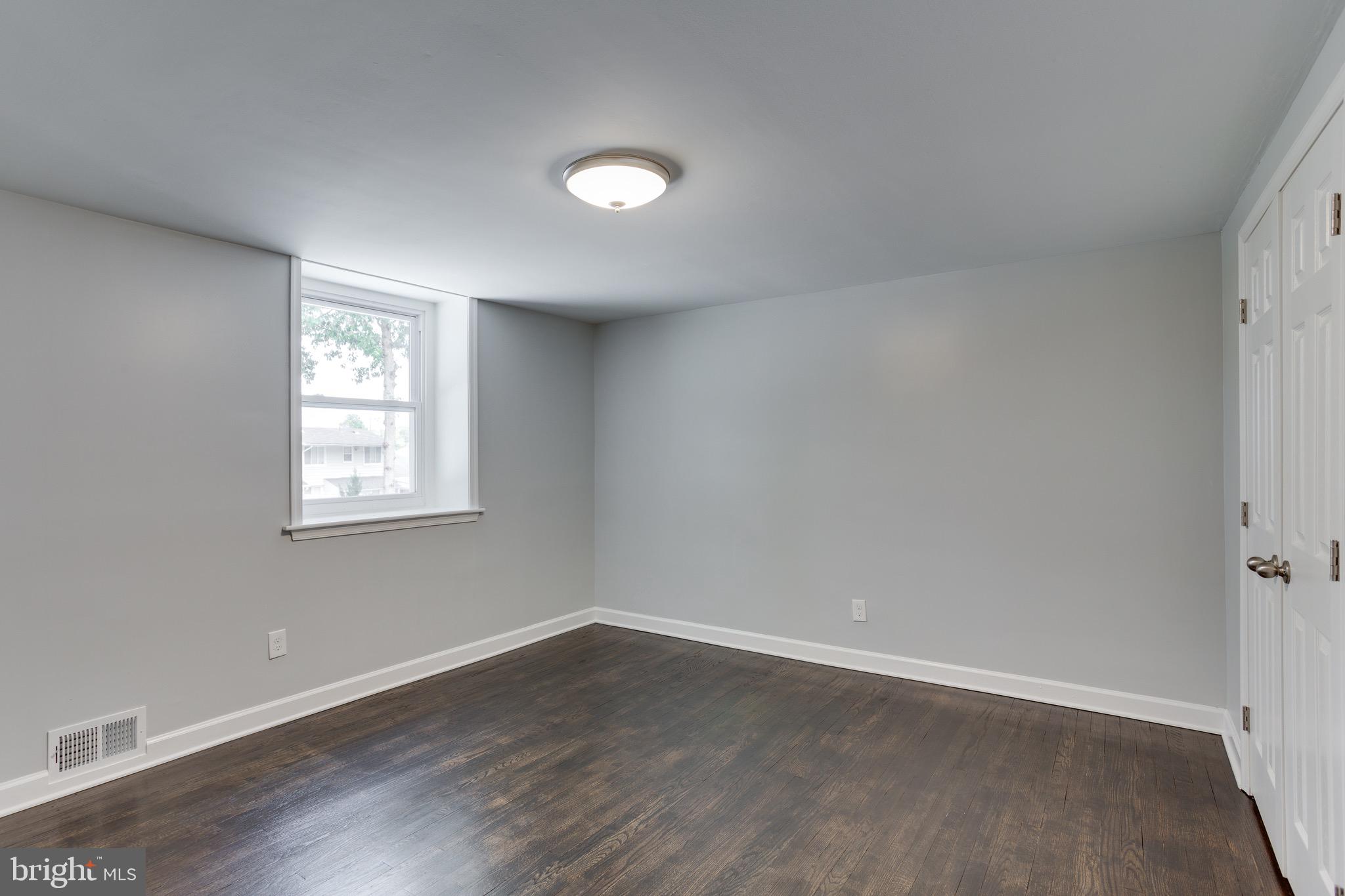 7734 Burnside Road Landover, MD 20785 - Photo 32 of 48