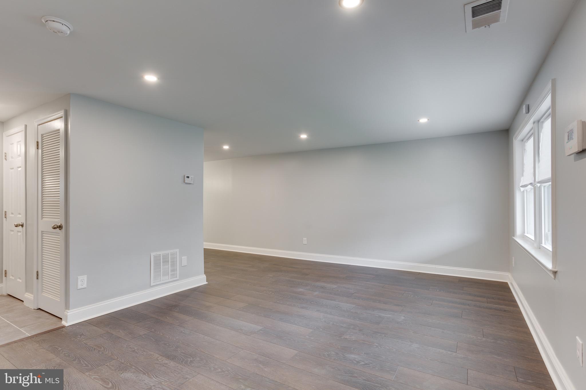 7734 Burnside Road Landover, MD 20785 - Photo 7 of 48