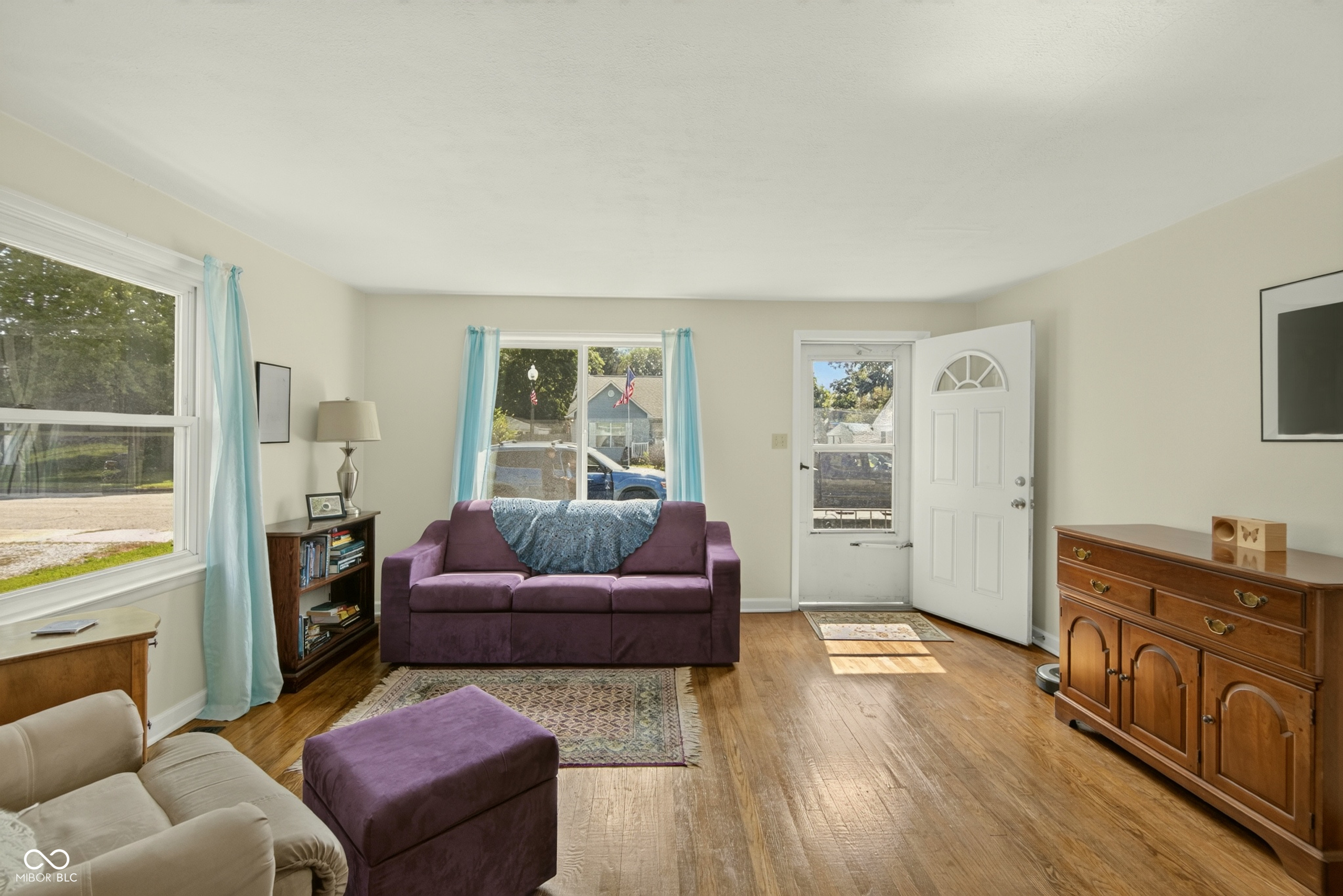413 South Main Street Pendleton, IN 46064 - Photo 4 of 27
