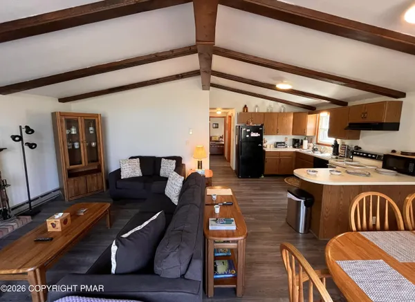 $325,000 | 80 Petrarch Trail, Albrightsville, PA 18210