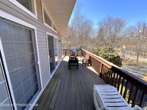 $325,000 | 80 Petrarch Trail, Albrightsville, PA 18210
