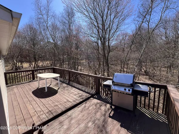 $325,000 | 80 Petrarch Trail, Albrightsville, PA 18210