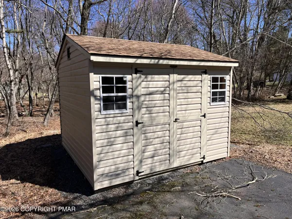 $325,000 | 80 Petrarch Trail, Albrightsville, PA 18210