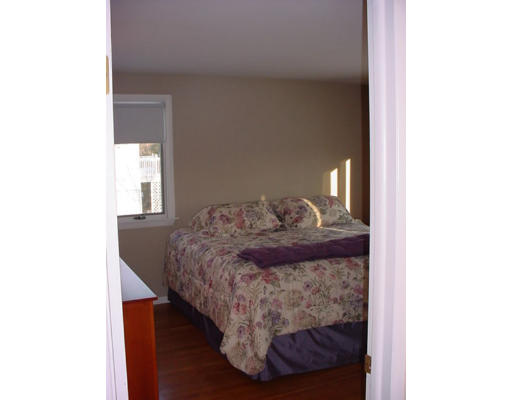 16 Lyman Road Framingham, MA 01701 - Photo 6 of 12