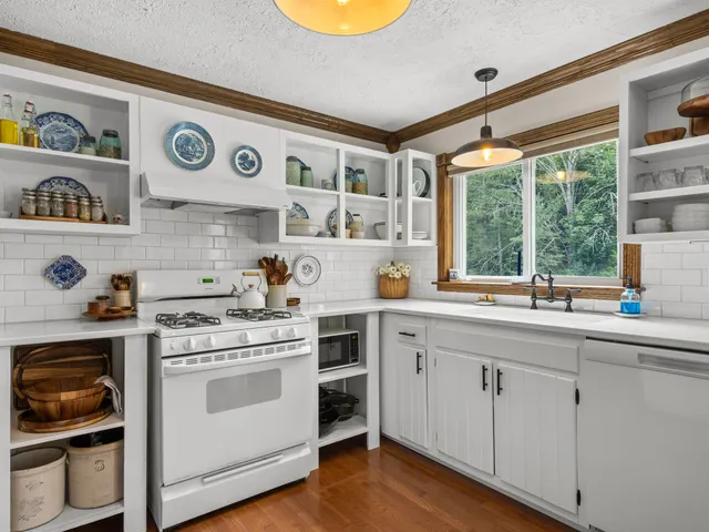 $314,900 | 21081 205th Avenue, Big Rapids, MI 49307