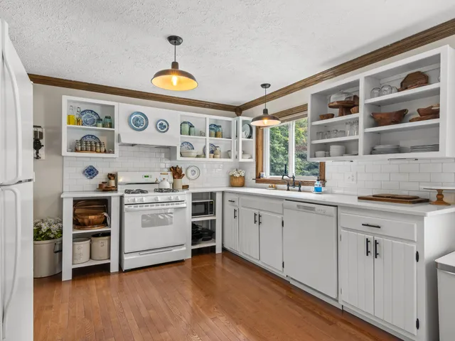 $314,900 | 21081 205th Avenue, Big Rapids, MI 49307