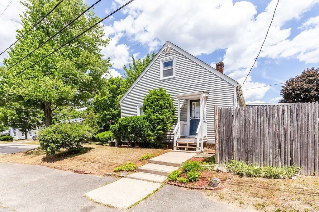 40 Sycamore Street Brockton, MA 02301 - Photo 34 of 36
