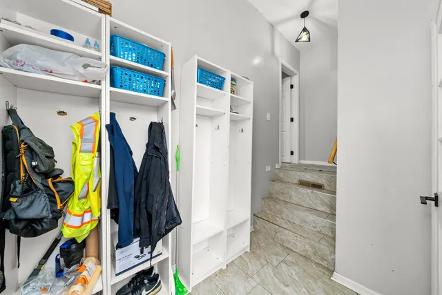 $290,000 | 365 East Dickens Avenue, Northlake, IL 60164