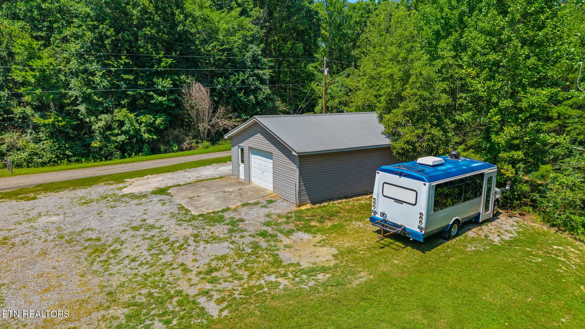 1055 Ridge Road Madisonville, TN 37354 - Photo 43 of 49 Gallery Image 43