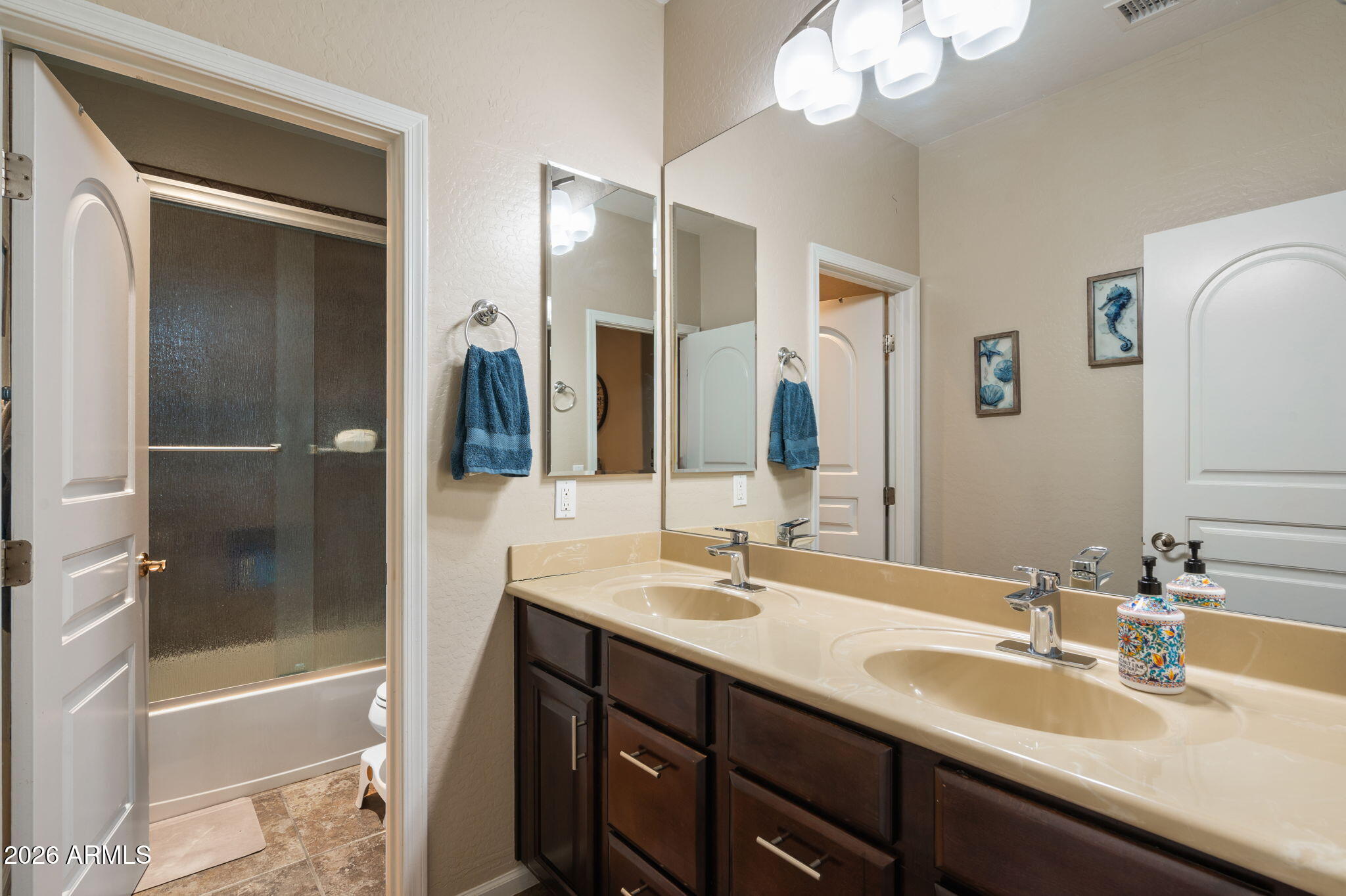 3729 East Robin Lane Phoenix, AZ 85050 - Photo 28 of 57 28-web-or-mls-DSC05833