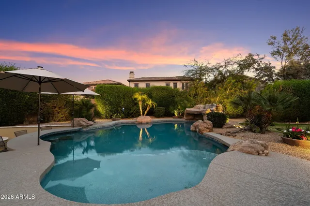 $1,450,000 | 3729 East Robin Lane, Phoenix, AZ 85050