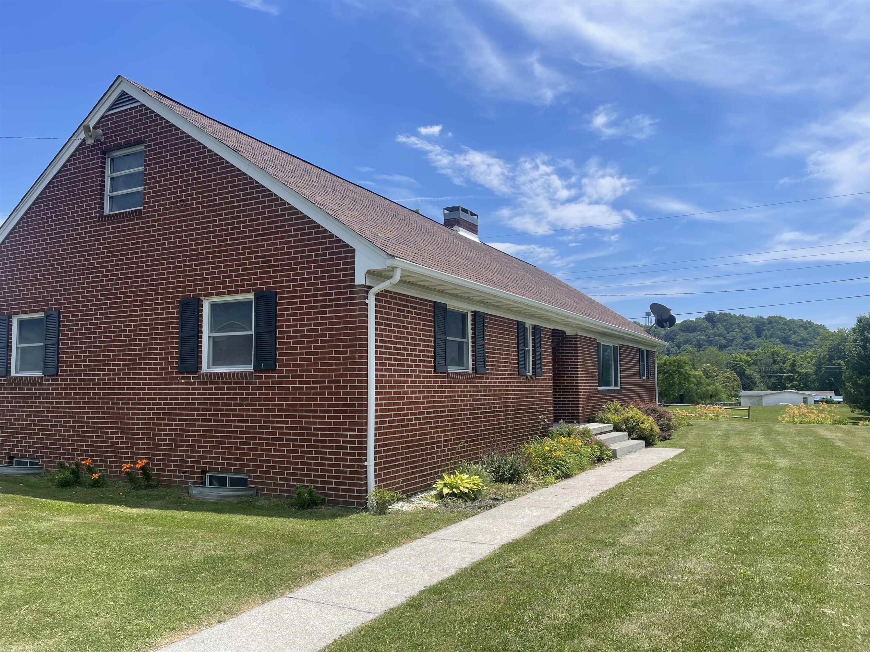 35 Woodson Road Ballard, WV 24918 - Photo 1 of 5 Gallery Image 1