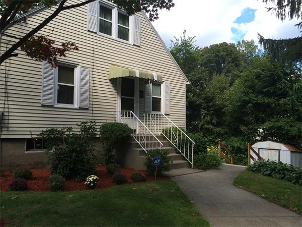 24 Beverly Road Worcester, MA 01605 - Photo 2 of 30 Gallery Image 2