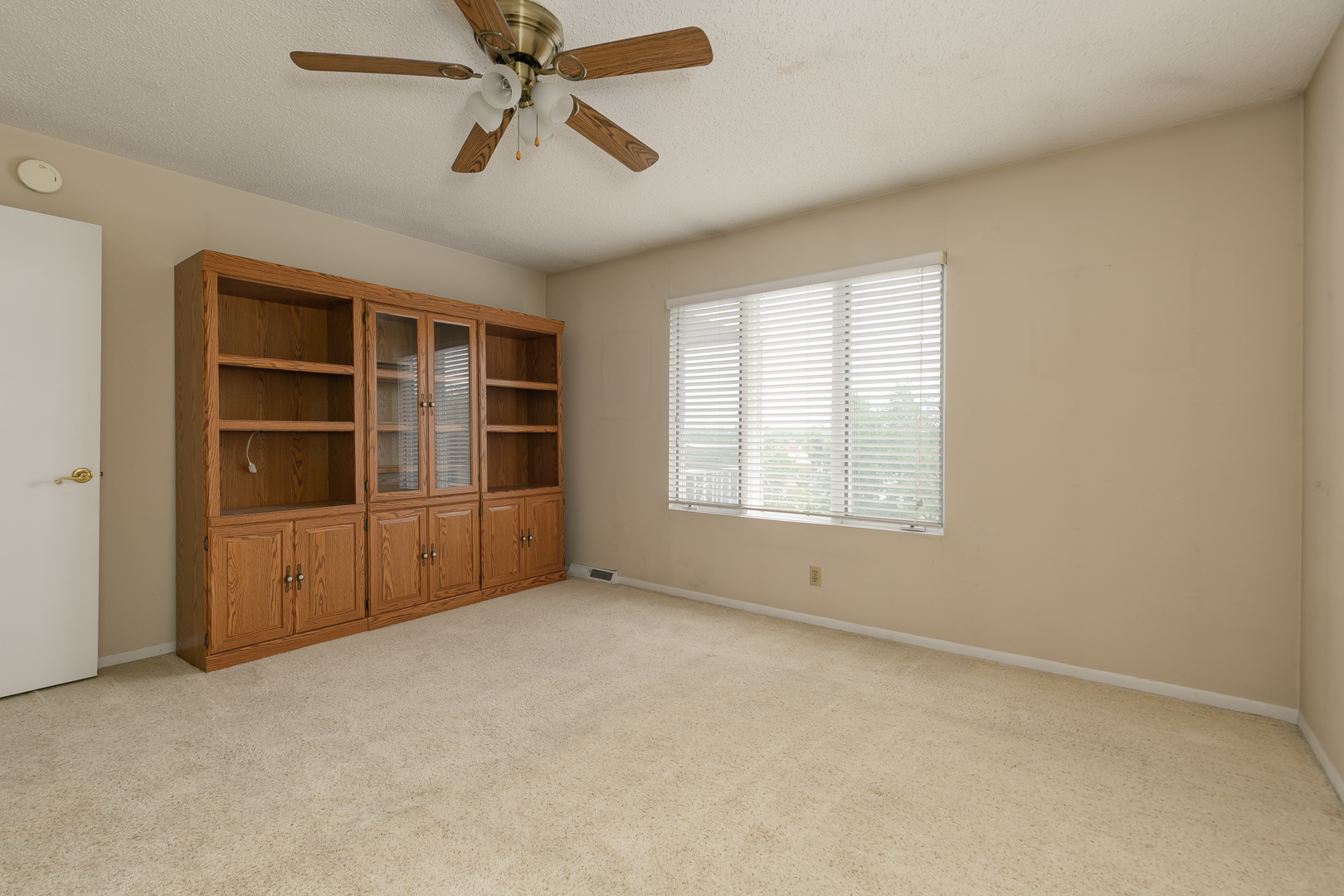 3721 35th Street, Unit 4 Moline, IL 61265 - Photo 20 of 26