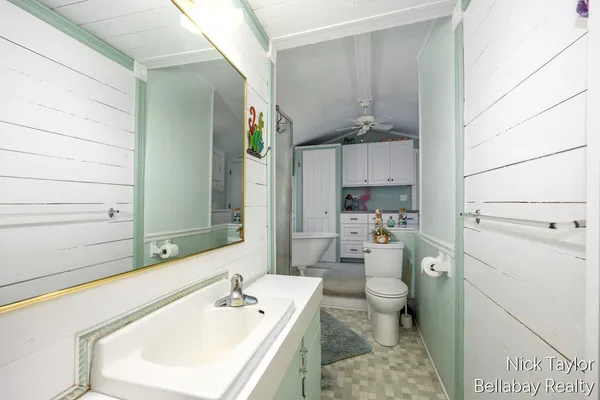 $250,000 | 8198 Morrison Lake Gardens, Lake Odessa, MI 48849