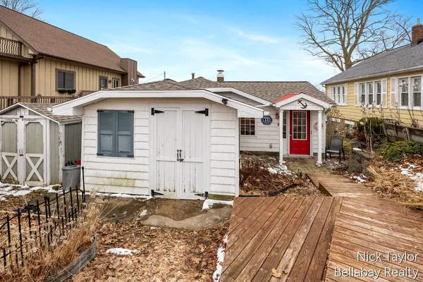 $250,000 | 8198 Morrison Lake Gardens, Lake Odessa, MI 48849