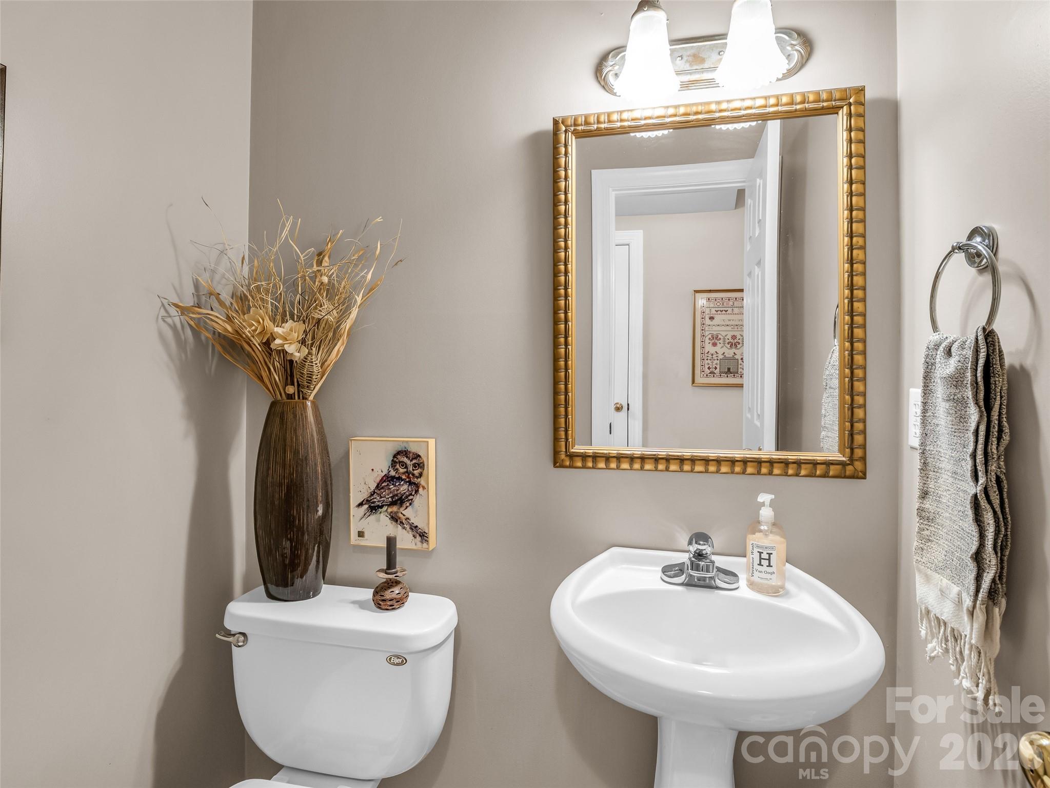 1042 Columbine Road Asheville, NC 28704 - Photo 22 of 48