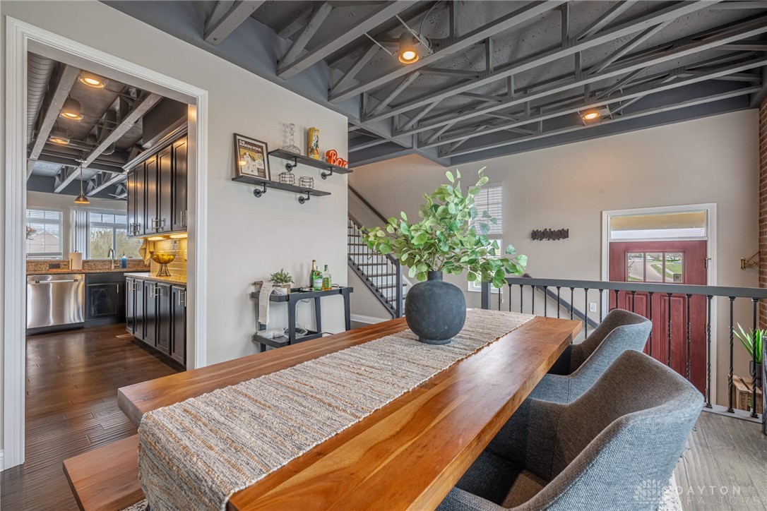407 Brownstone Row Springboro, OH 45066 - Photo 9 of 54 This open concept interior features exposed ceiling beams.