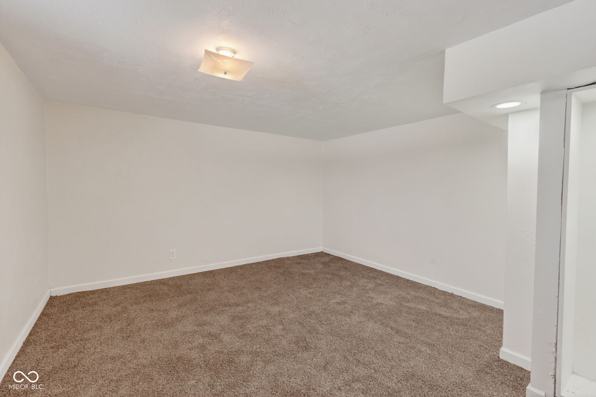 3143 Carson Avenue Indianapolis, IN 46227 - Photo 23 of 47