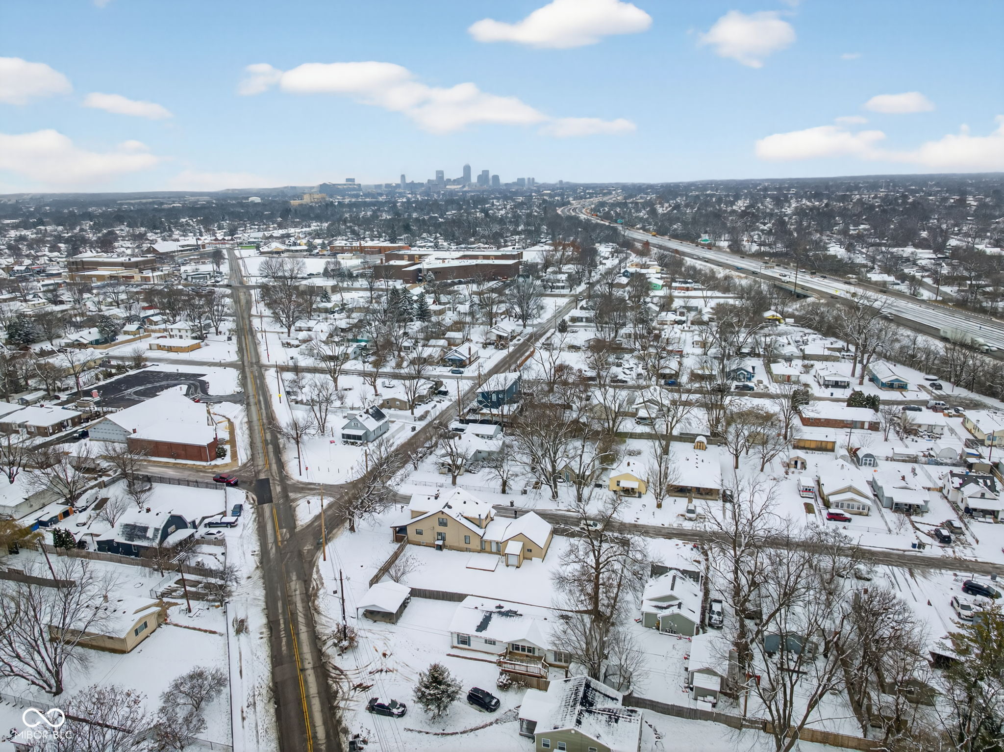 3143 Carson Avenue Indianapolis, IN 46227 - Photo 8 of 47