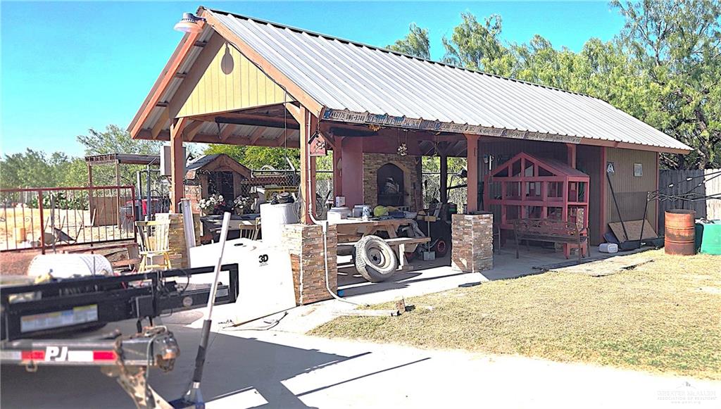 322 North Charco Blanco Road Rio Grande City, TX 78582 - Photo 28 of 28 a view of a house