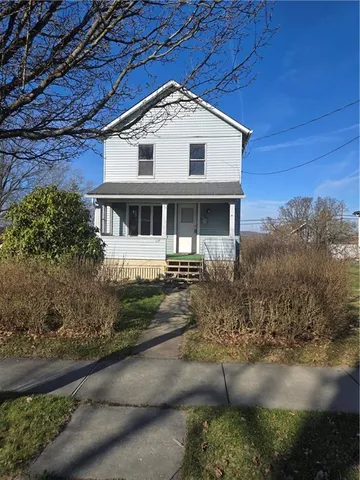 $39,900 | 1114 Hamilton Avenue, Farrell, PA 16121