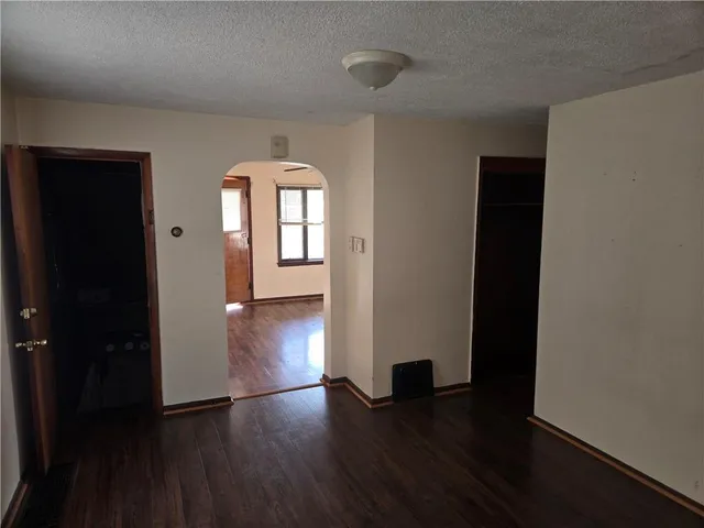 $39,900 | 1114 Hamilton Avenue, Farrell, PA 16121